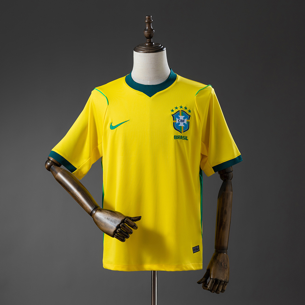 Camisa do Brasil 26-27