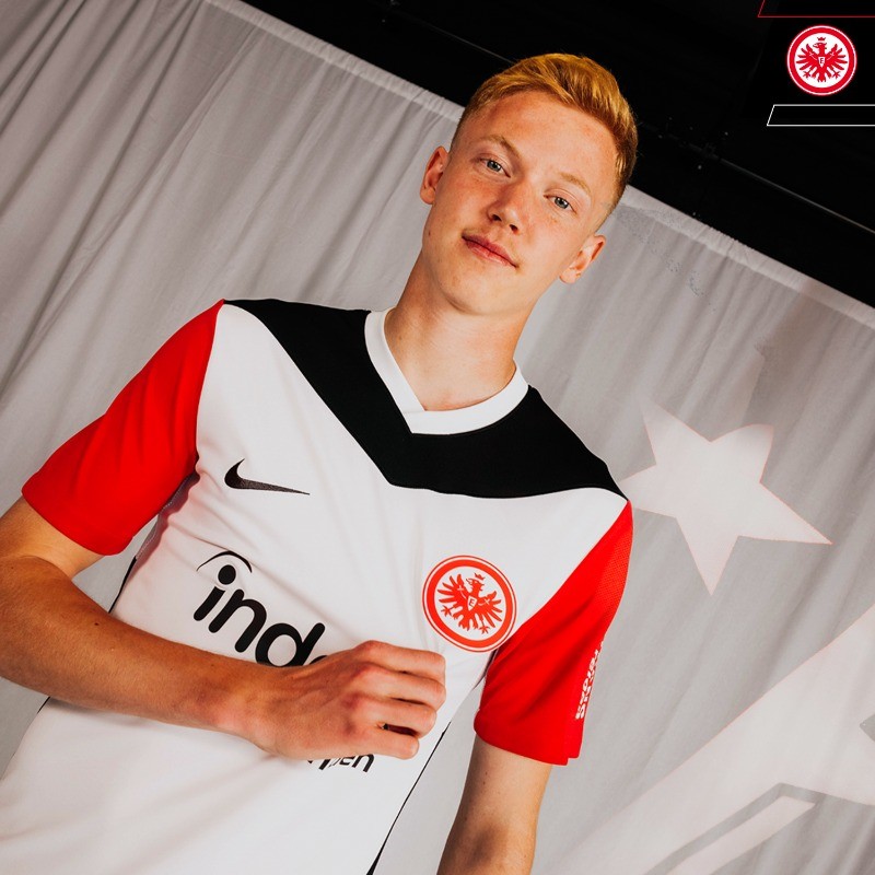 Eintracht Frankfurt 2024-2025
